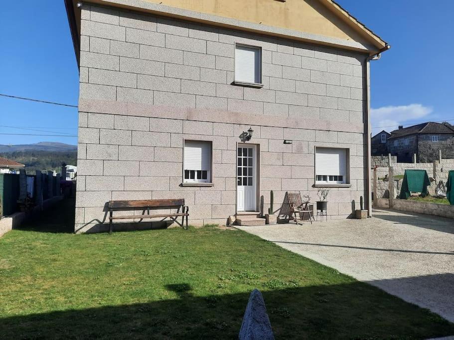 Fogar Dos Petellos, Mondariz. Extérieur photo